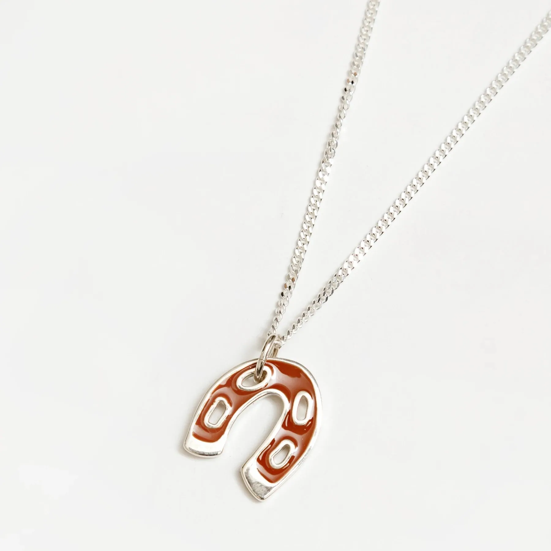 20" Horseshoe Necklace (Silver)