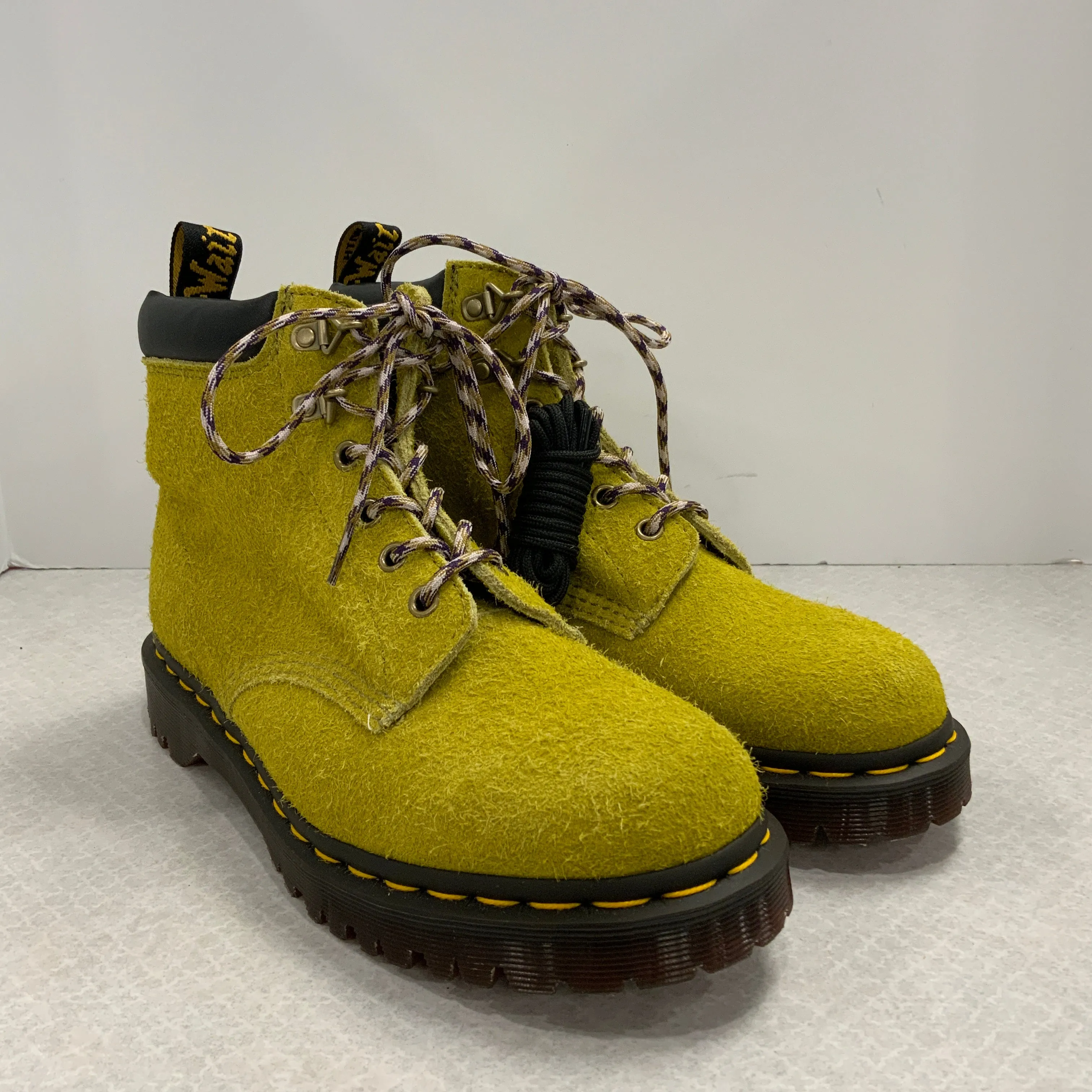 Boots Combat By Dr Martens In Green, Size: 9