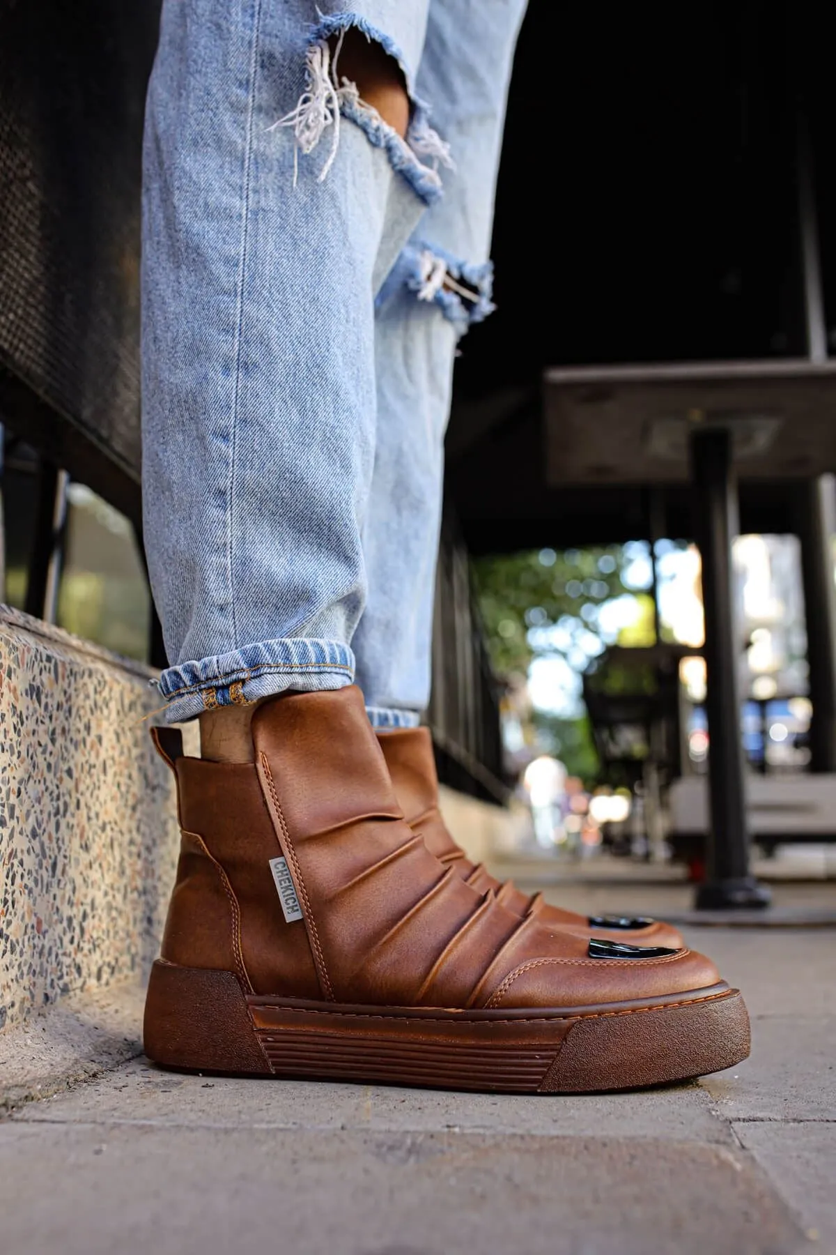 Brown Mid Top Sneaker CH113