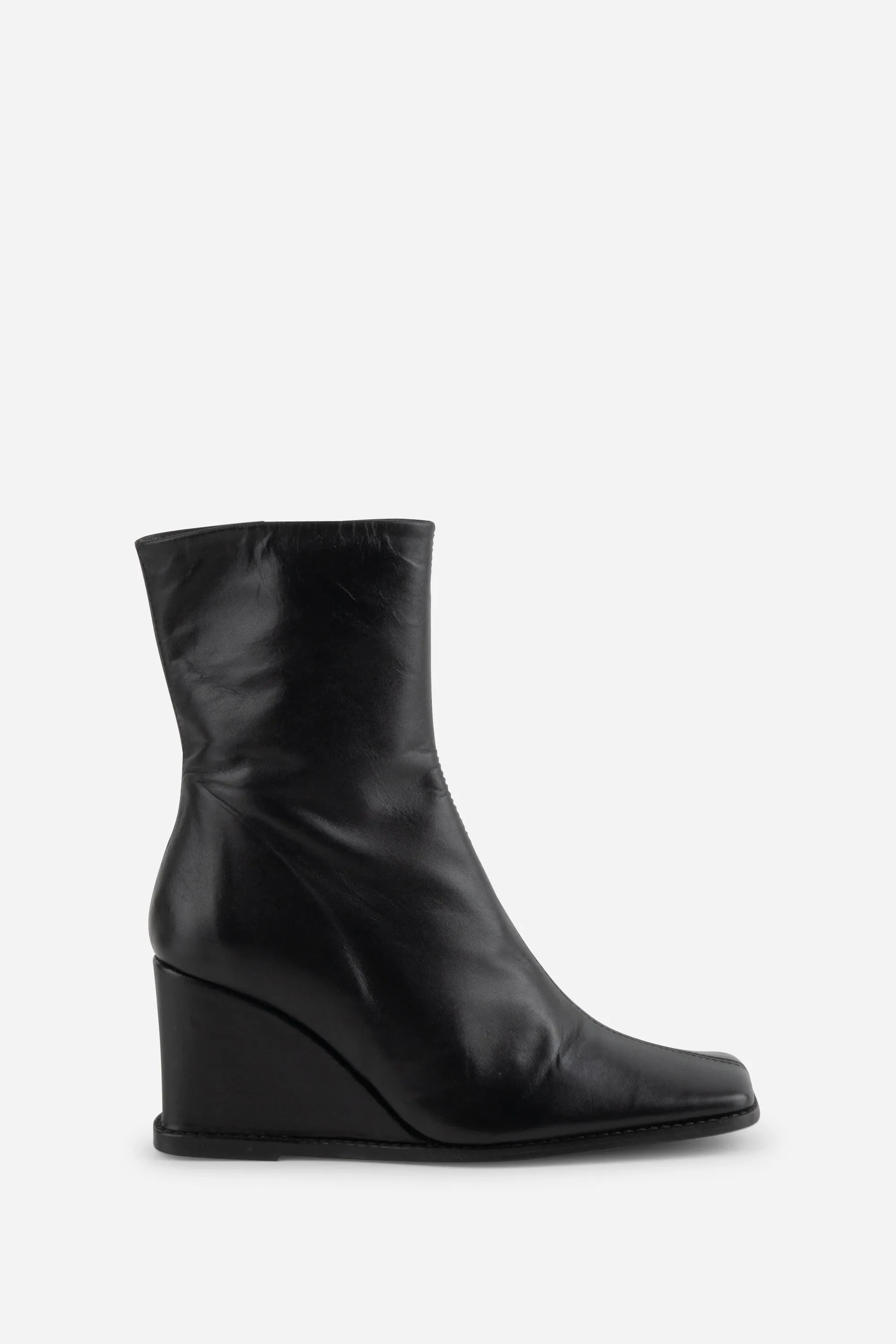 COMPANY WEDGE BOOT