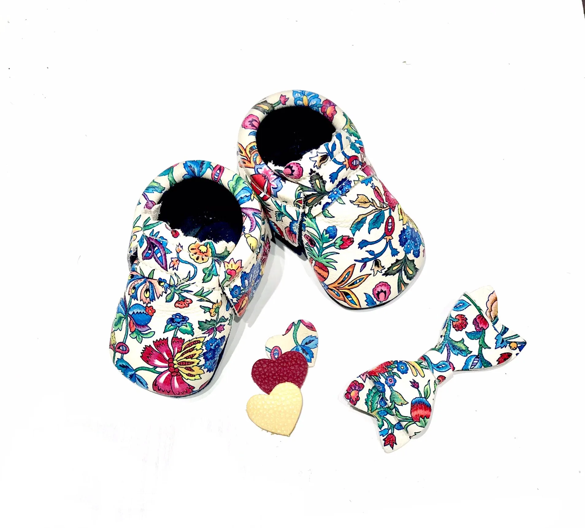 Flower Garden moccs -