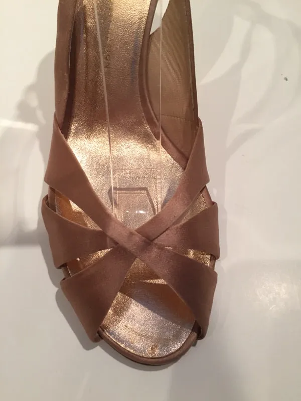 GIUSEPPE ZANOTTI Blush Pink Satin Slingback Heels Size 9