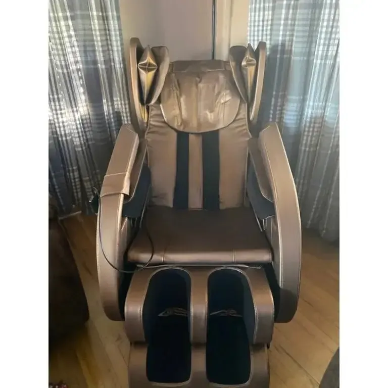 Golden Massage: Enhanced Full Body Massage Chair with Zero Gravity and Bluetooth - Grey